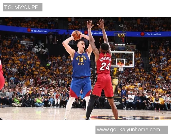 约基奇豪取44分13板7助力拼威少末节狂砍20分虽败犹荣展现超级巨星风范