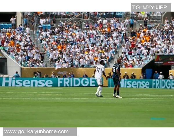 龙塞罗强调阿森西奥与贡萨洛的拼搏精神是皇马真正的精神象征