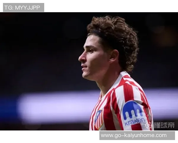 法尔克透露拜仁续约于帕梅卡诺签字费不会达到戴维斯水平